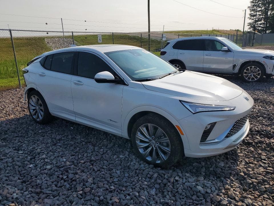 2026 BUICK ENVISTA AVENIR 4