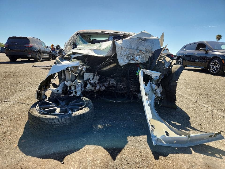 2018 TESLA MODEL 3 5