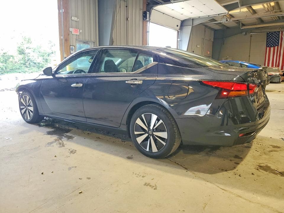 2019 NISSAN ALTIMA SV 2