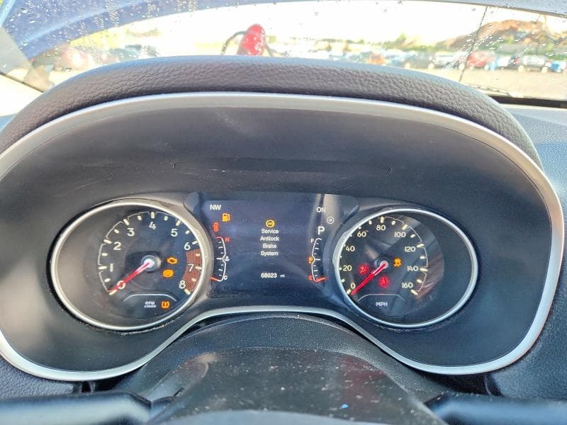 2018 JEEP COMPASS LATITUDE 9