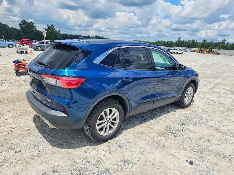 2020 FORD ESCAPE SE 3