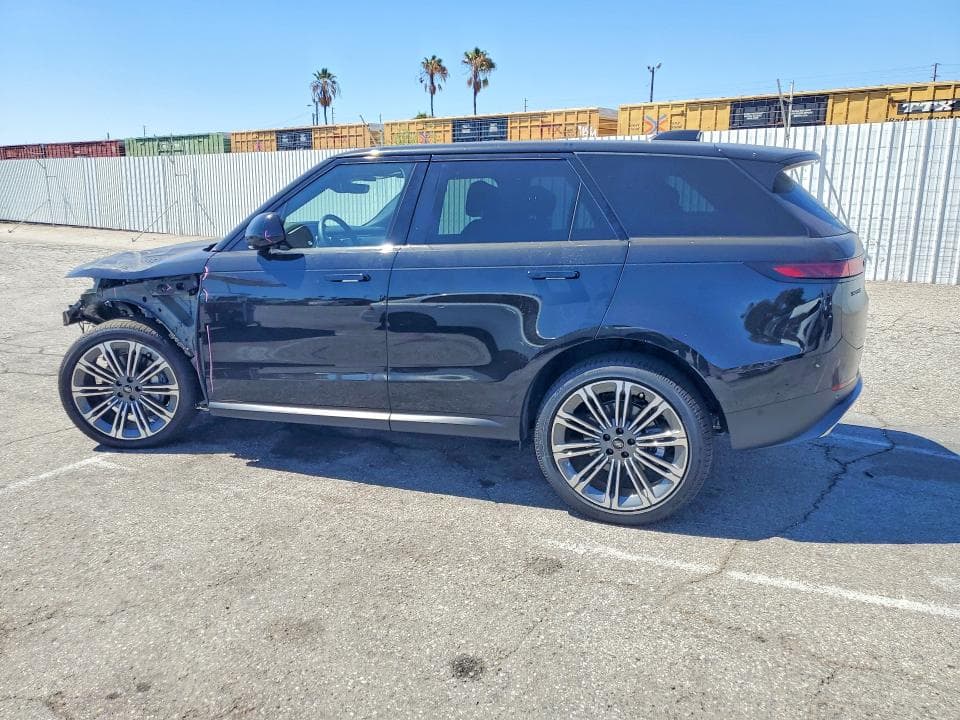 2025 LAND ROVER RANGE ROVER SPORT SE 2