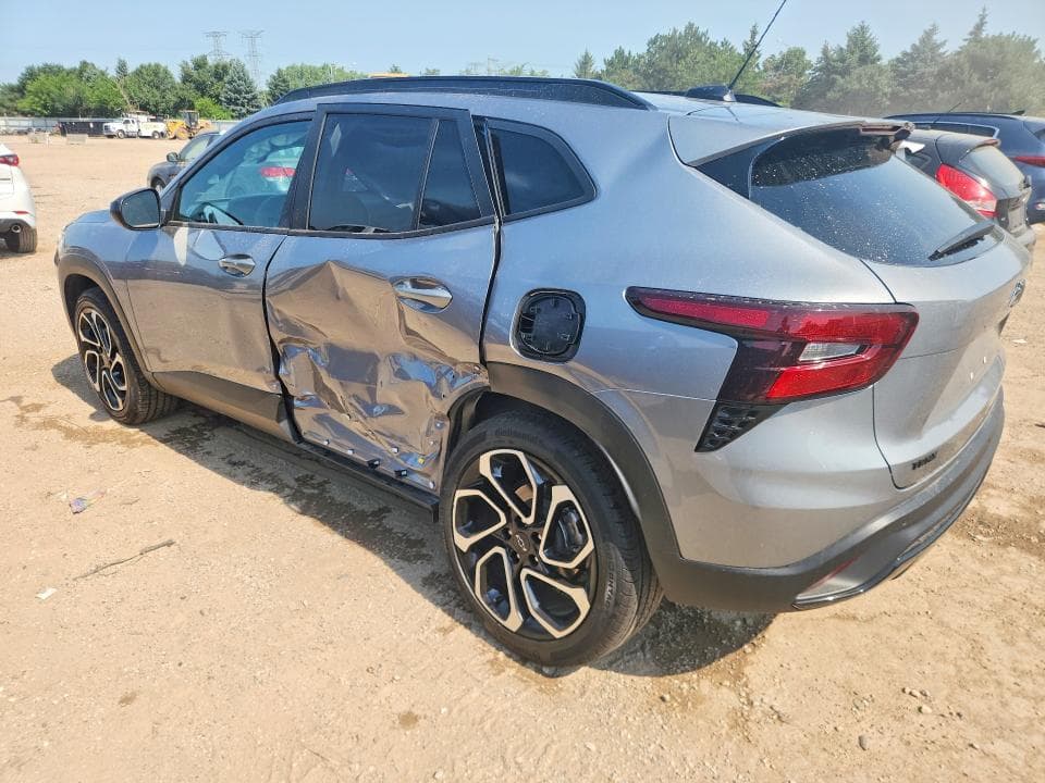 2025 CHEVROLET TRAX 2RS 2