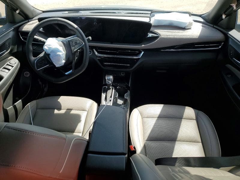 2025 BUICK ENVISTA AVENIR 8