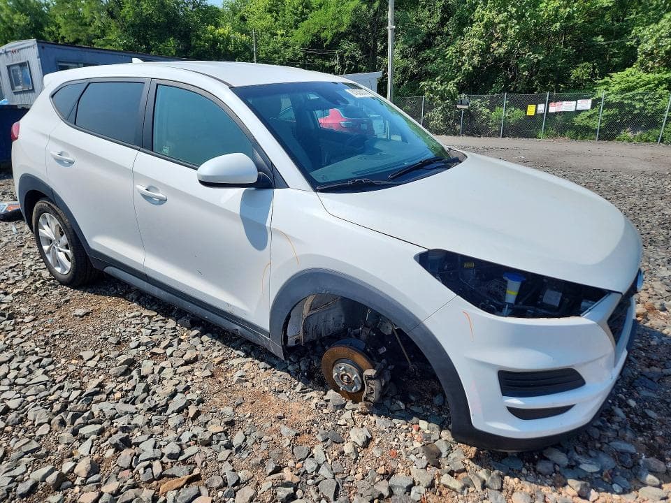 2020 HYUNDAI TUCSON SE 4