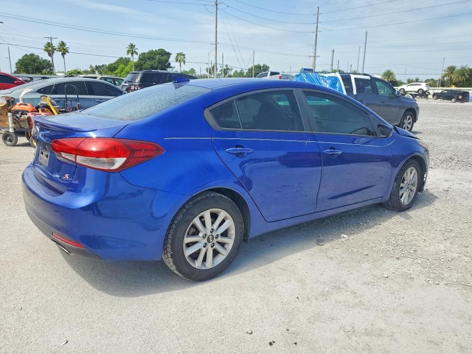 2017 KIA FORTE S 3
