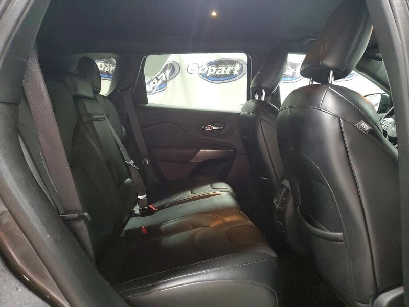 2019 JEEP CHEROKEE LIMITED 11