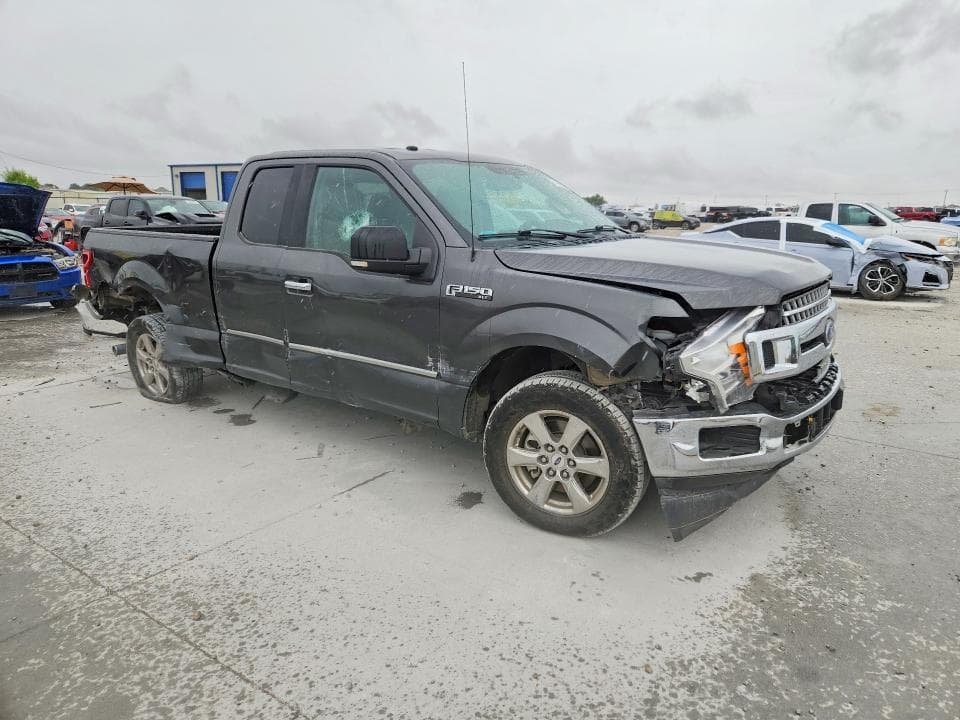 2018 FORD F150 SUPER CAB 4