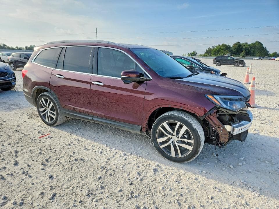 2017 HONDA PILOT TOURING 4