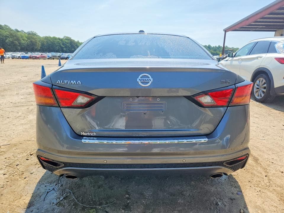 2020 NISSAN ALTIMA SR 6