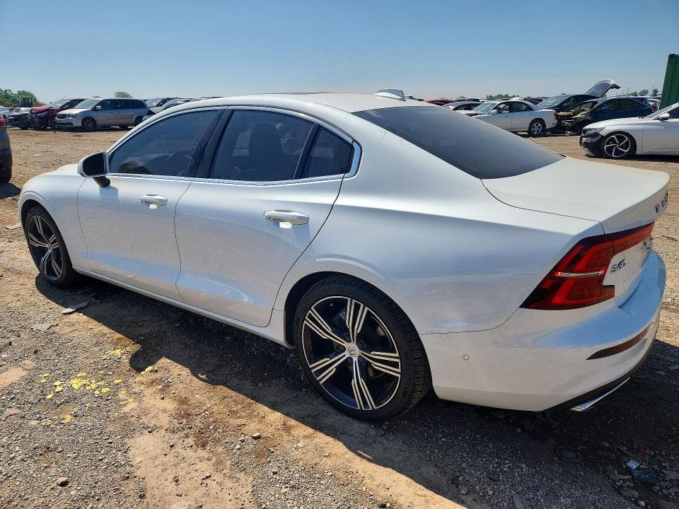 2022 VOLVO S60 B5 INSCRIPTION 2