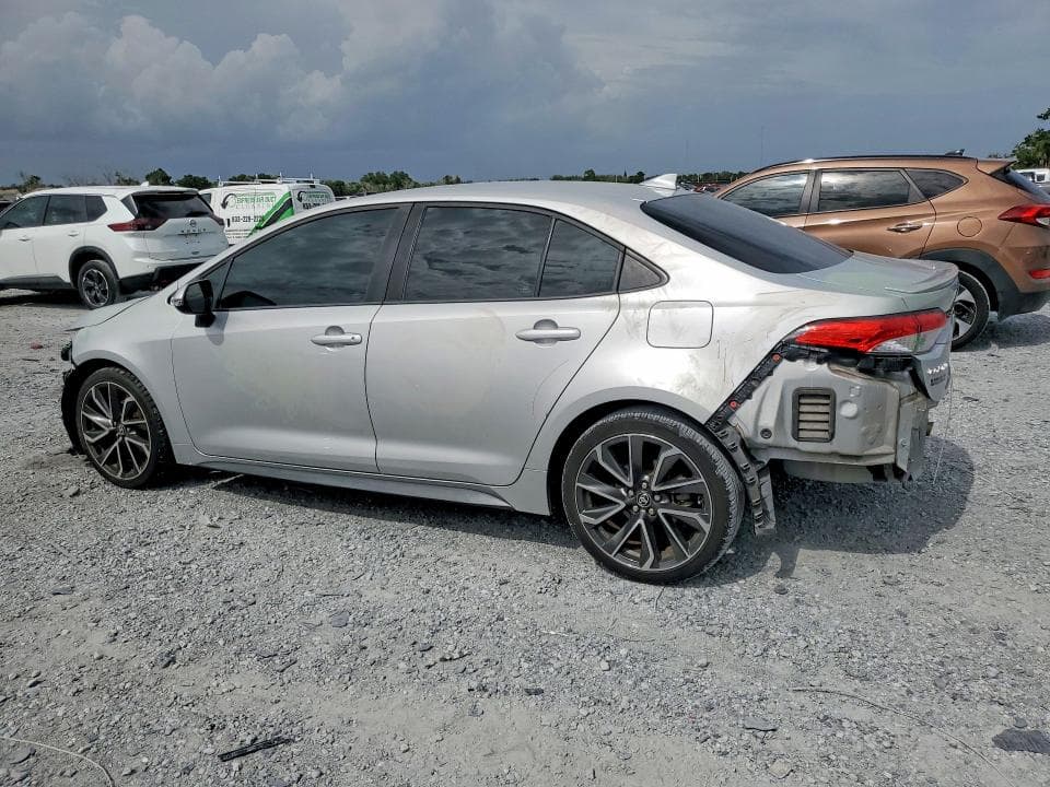 2020 TOYOTA COROLLA SE 2