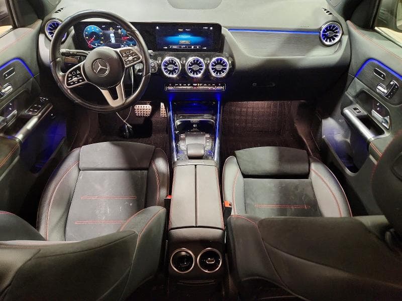 2023 MERCEDES-BENZ GLA 250 4MATIC 8