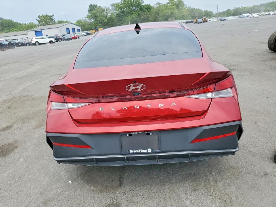 2024 HYUNDAI ELANTRA SEL 6