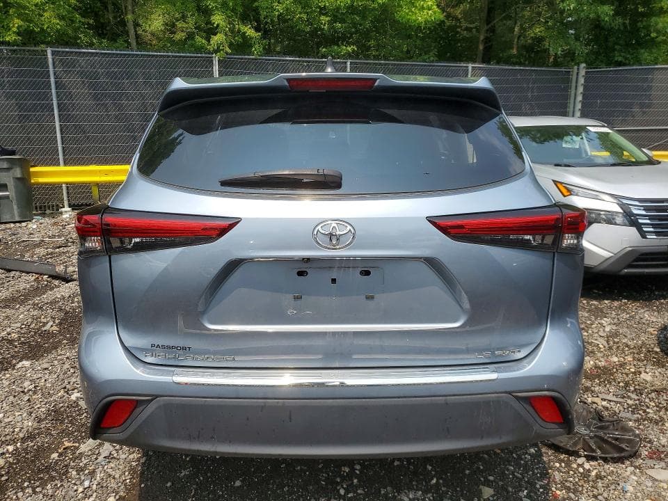 2022 TOYOTA HIGHLANDER LE 6