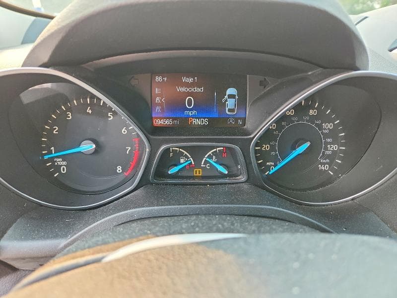 2017 FORD ESCAPE SE 9
