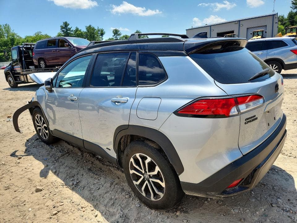 2023 TOYOTA COROLLA CROSS HYBRID SE 2