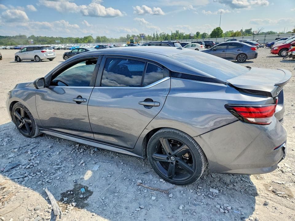 2021 NISSAN SENTRA SR 2