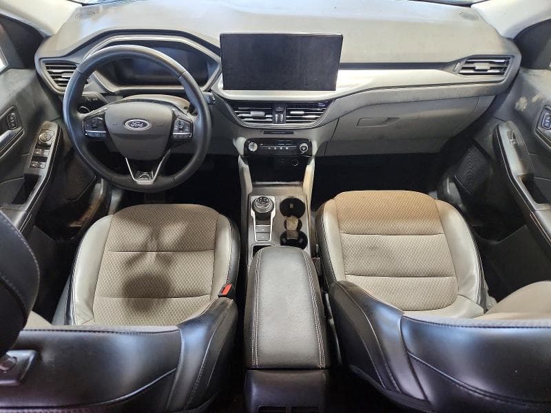 2023 FORD ESCAPE 8