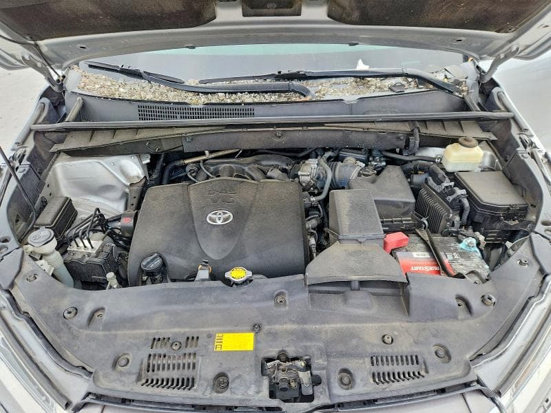 2017 TOYOTA HIGHLANDER LIMITED 12