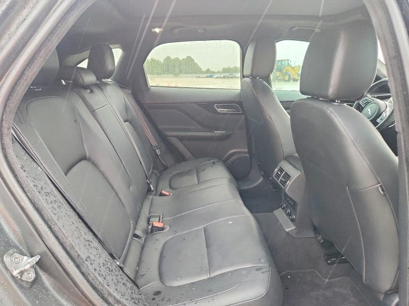 2019 JAGUAR F-PACE PREMIUM 10