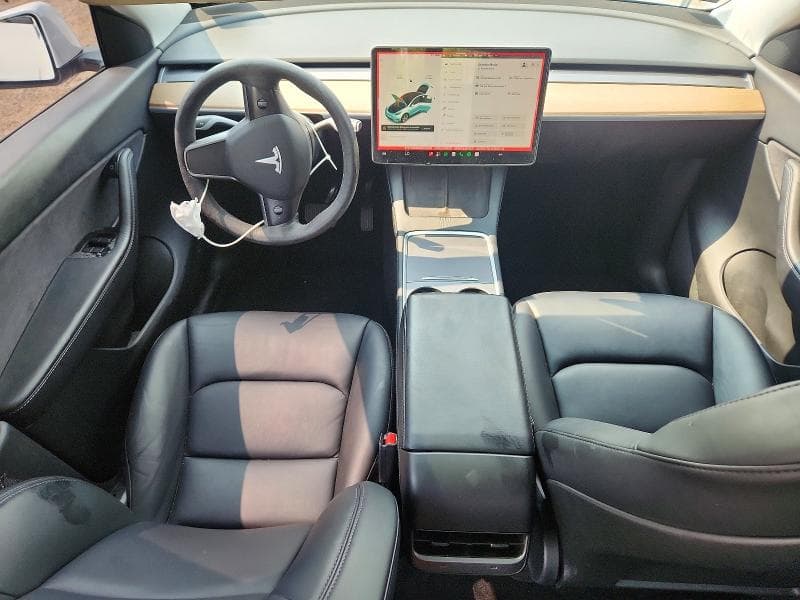 2021 TESLA MODEL Y 8