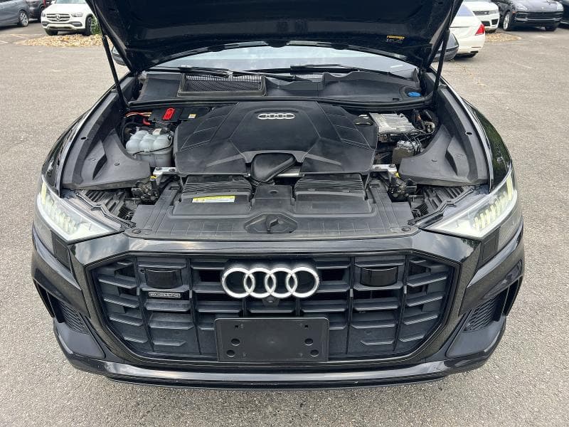 2019 AUDI Q8 PRESTIGE S-LINE 8