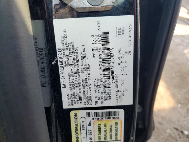 2017 FORD FUSION SE 13