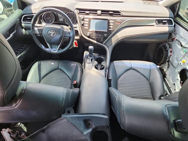 2018 TOYOTA CAMRY SE 8