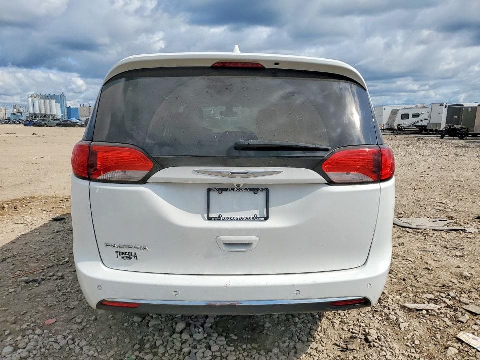 2017 CHRYSLER PACIFICA TOURING L 6