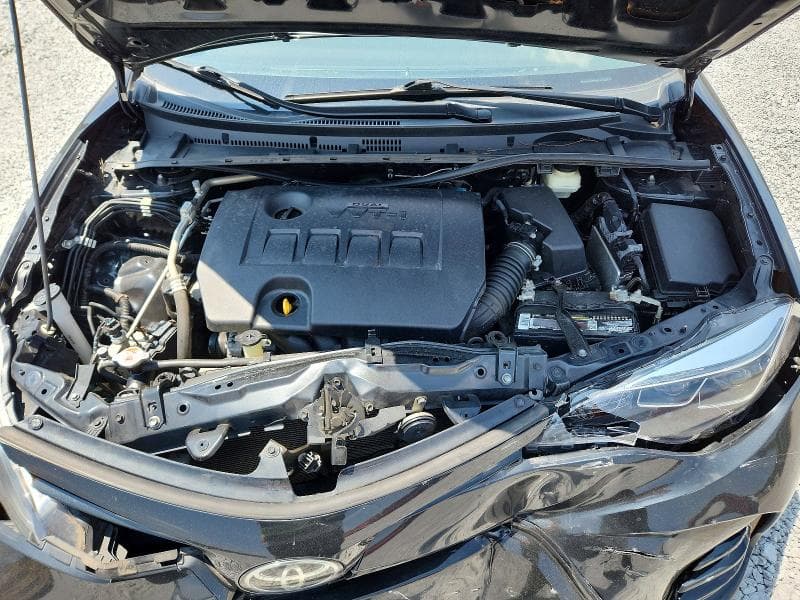 2017 TOYOTA COROLLA SE 11