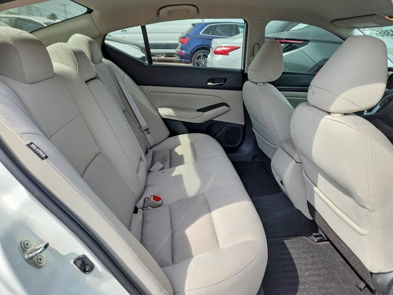 2019 NISSAN ALTIMA S 10