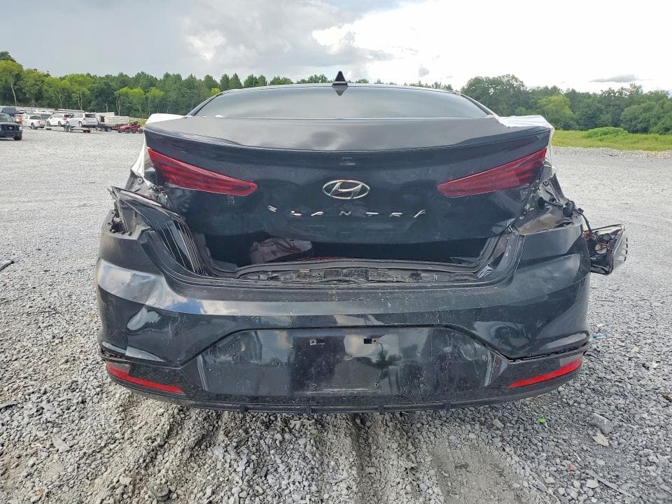 2019 HYUNDAI ELANTRA SEL 6