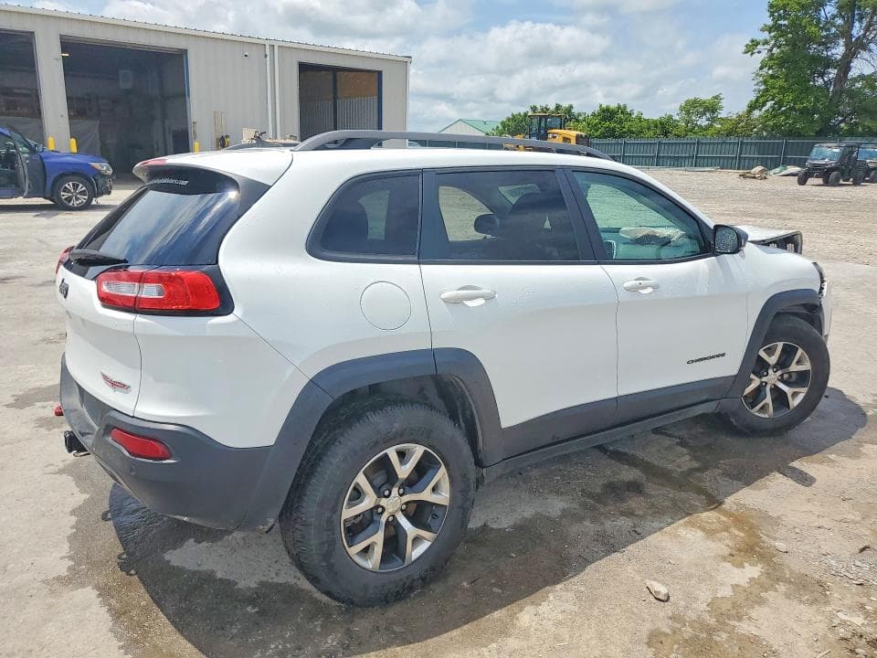 2017 JEEP CHEROKEE TRAILHAWK 3