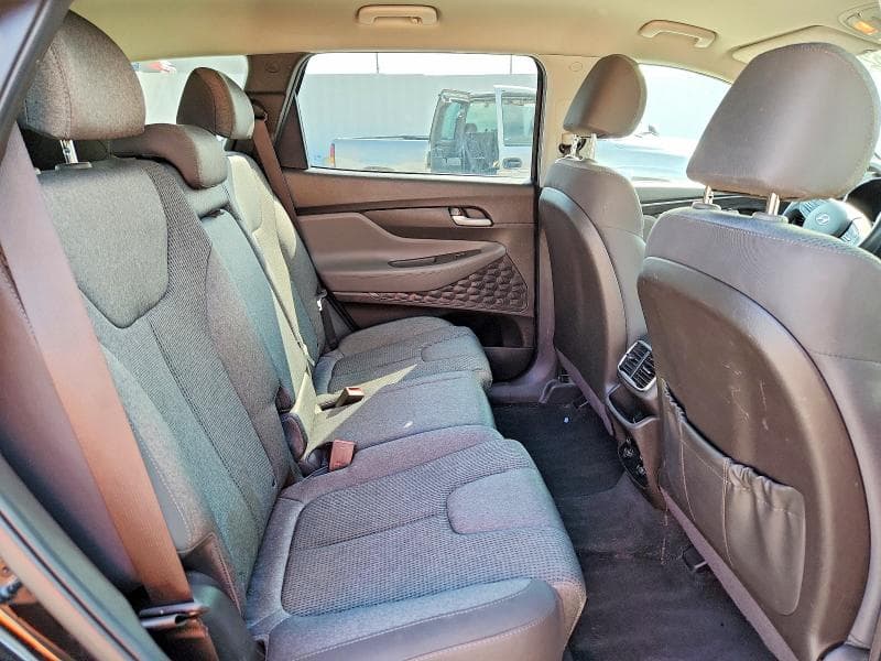 2020 HYUNDAI SANTA FE SEL 11