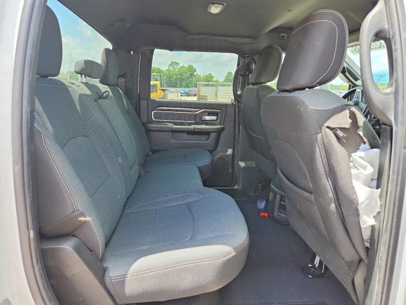2023 RAM 3500 BIG HORN 10