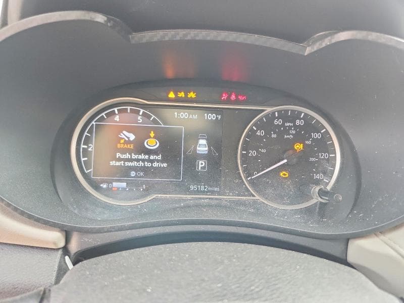 2021 NISSAN VERSA SV 9