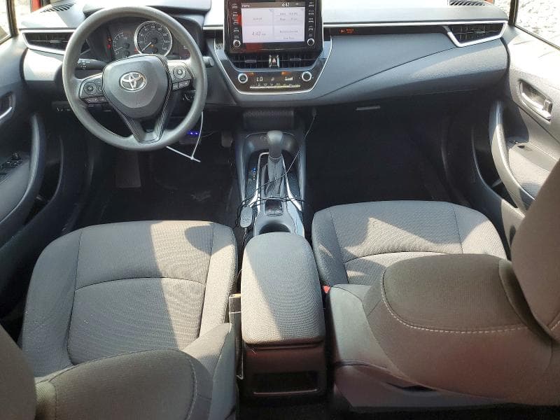 2020 TOYOTA COROLLA LE 8