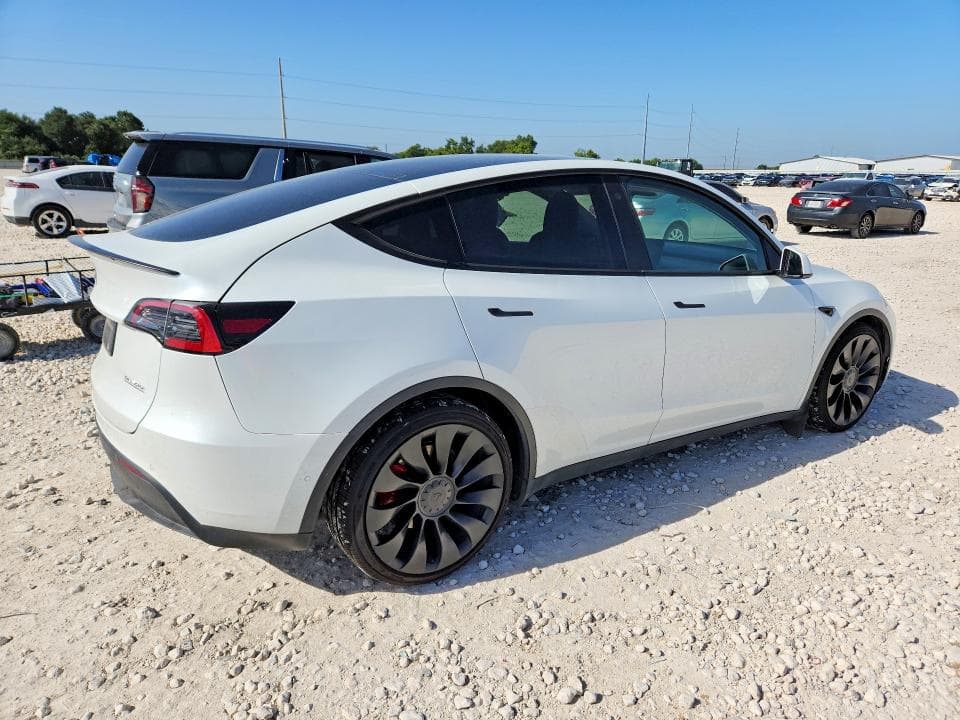 2022 TESLA MODEL Y 3