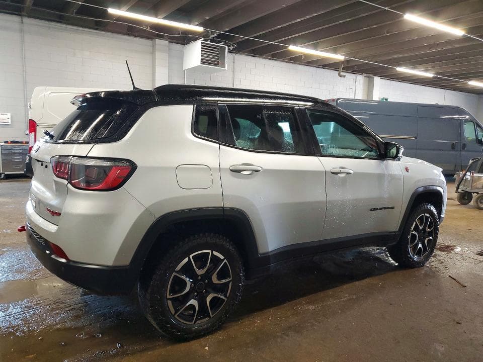 2025 JEEP COMPASS TRAILHAWK 3