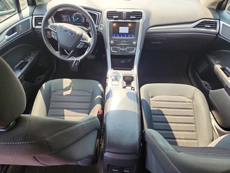 2020 FORD FUSION SE 8