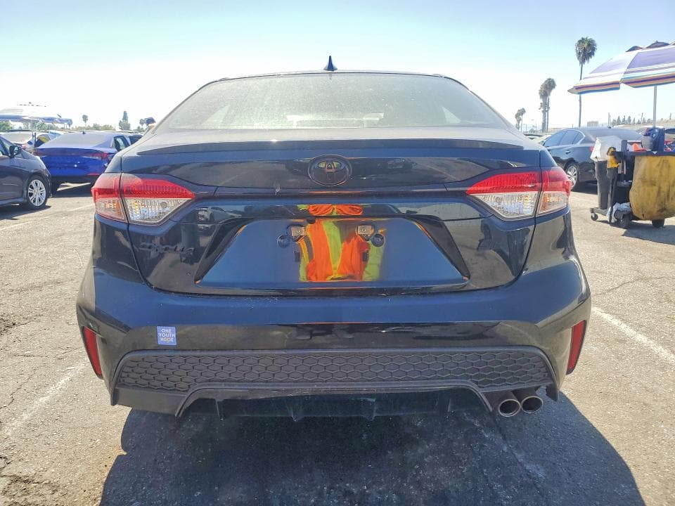 2021 TOYOTA COROLLA SE 6
