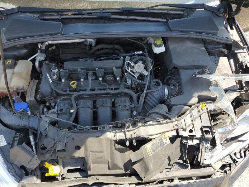 2018 FORD FOCUS SE 11