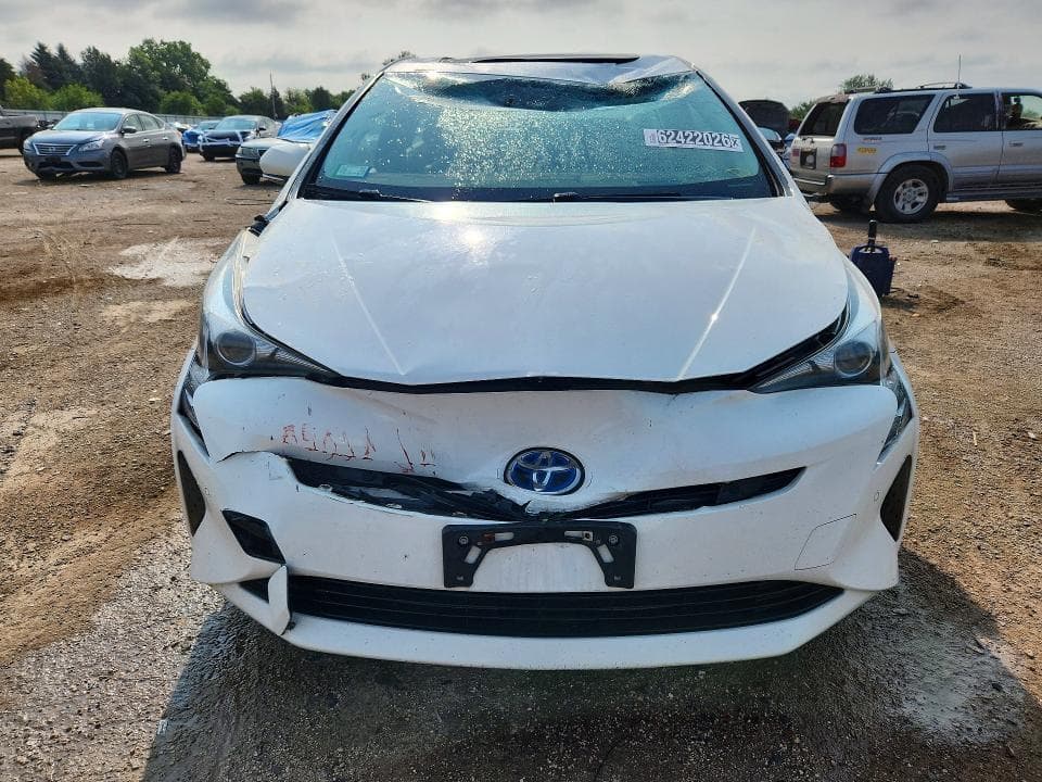 2018 TOYOTA PRIUS FOUR 5