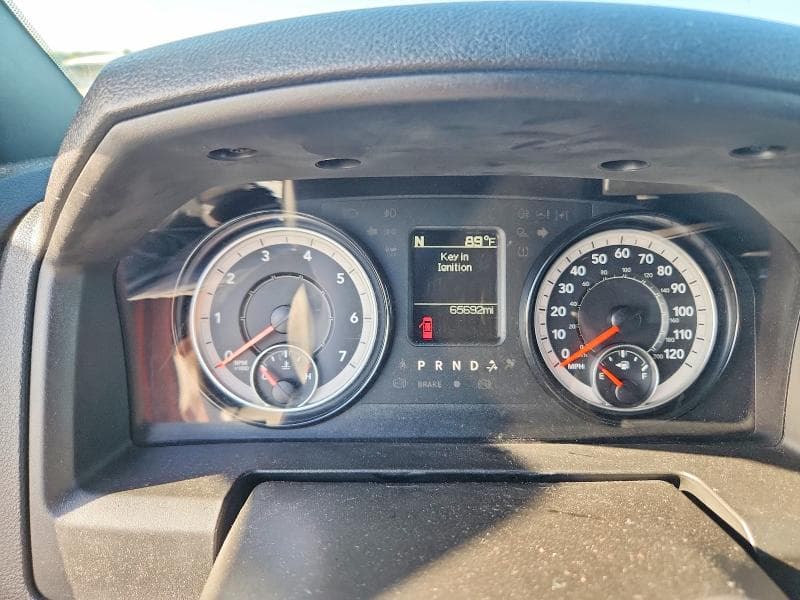 2024 RAM 1500 CLASSIC SLT 9