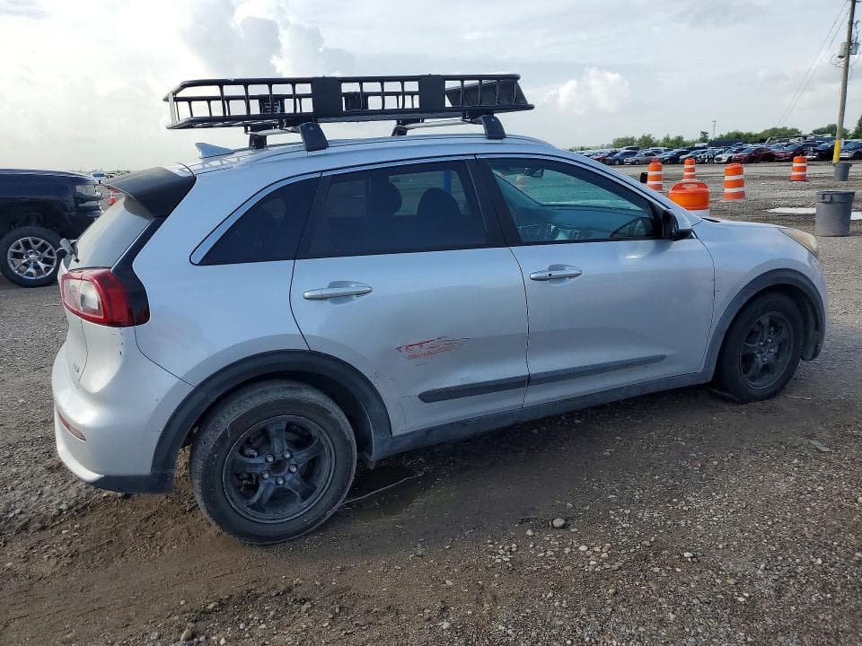 2019 KIA NIRO LX 3