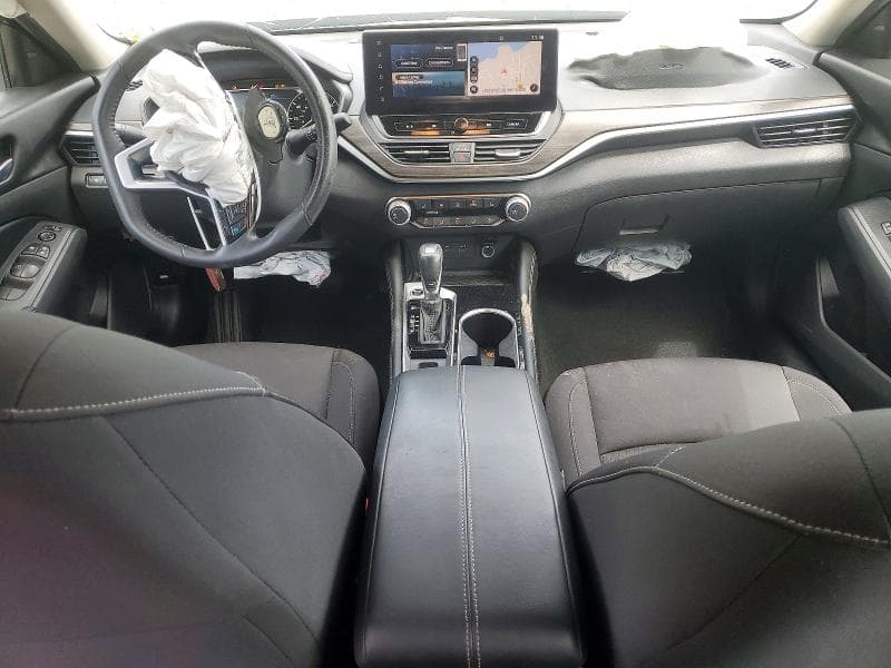 2024 NISSAN ALTIMA SV 8