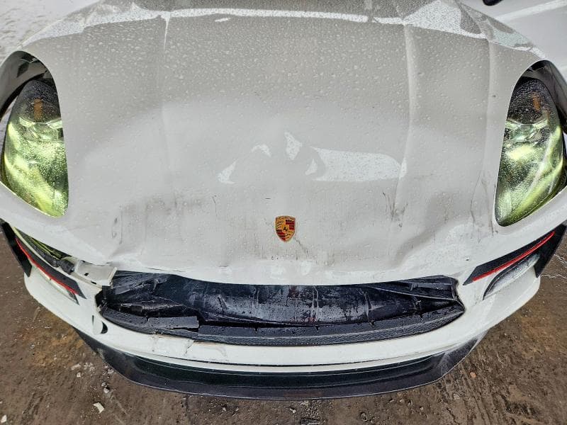 2021 PORSCHE MACAN 12