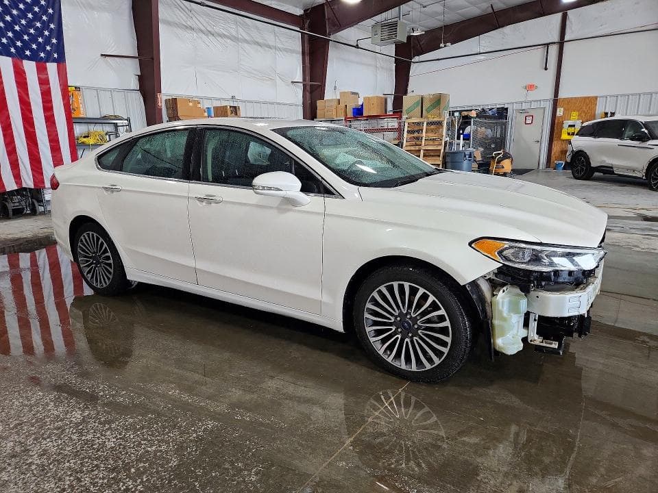 2017 FORD FUSION SE 4