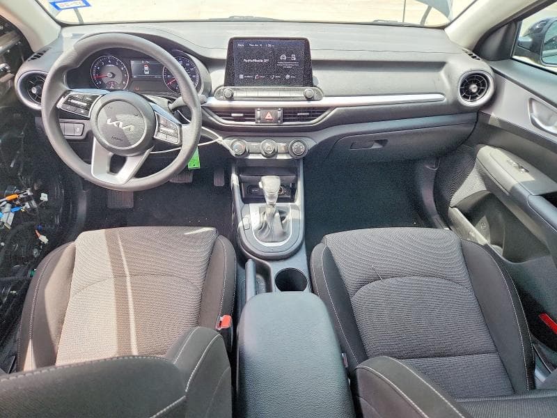 2023 KIA FORTE LXS 8